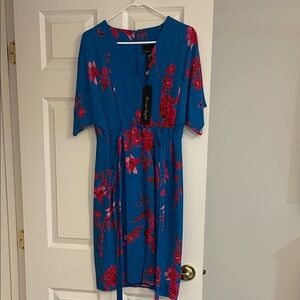 Elegant Blue Floral Midi Dress